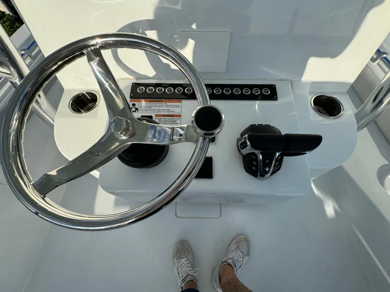 Slide: The Image of Contender 24 Sportfish 2024 - 9