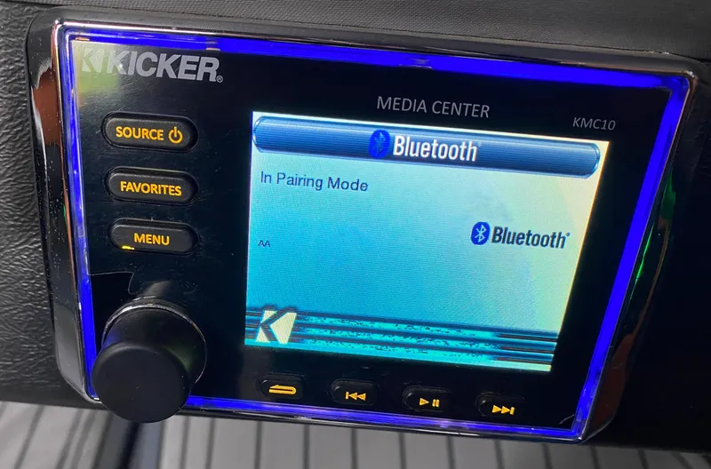 Slide: The Image of Kicker media center in 2017 Cruisers Sport Series 298 SS, Bluetooth pairing mode. - 21
