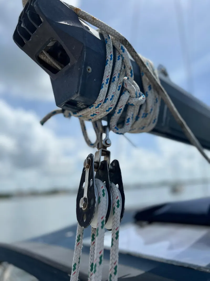 Slide: The Image of Vagabond Ketch 1987 - 11