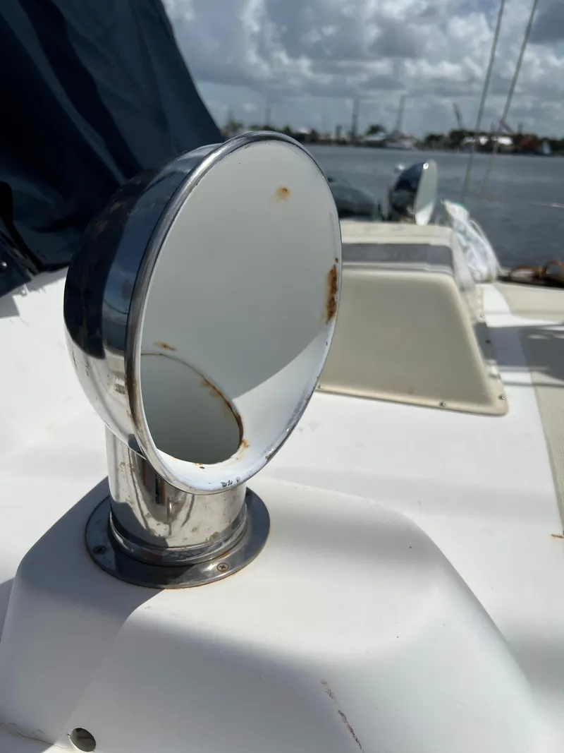 Slide: The Image of Vagabond Ketch 1987 - 13