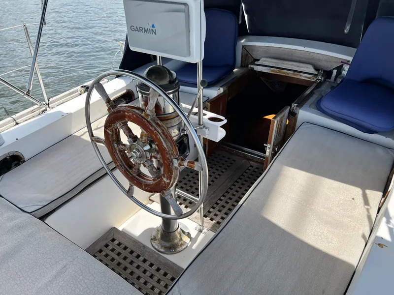 Slide: The Image of Vagabond Ketch 1987 - 17