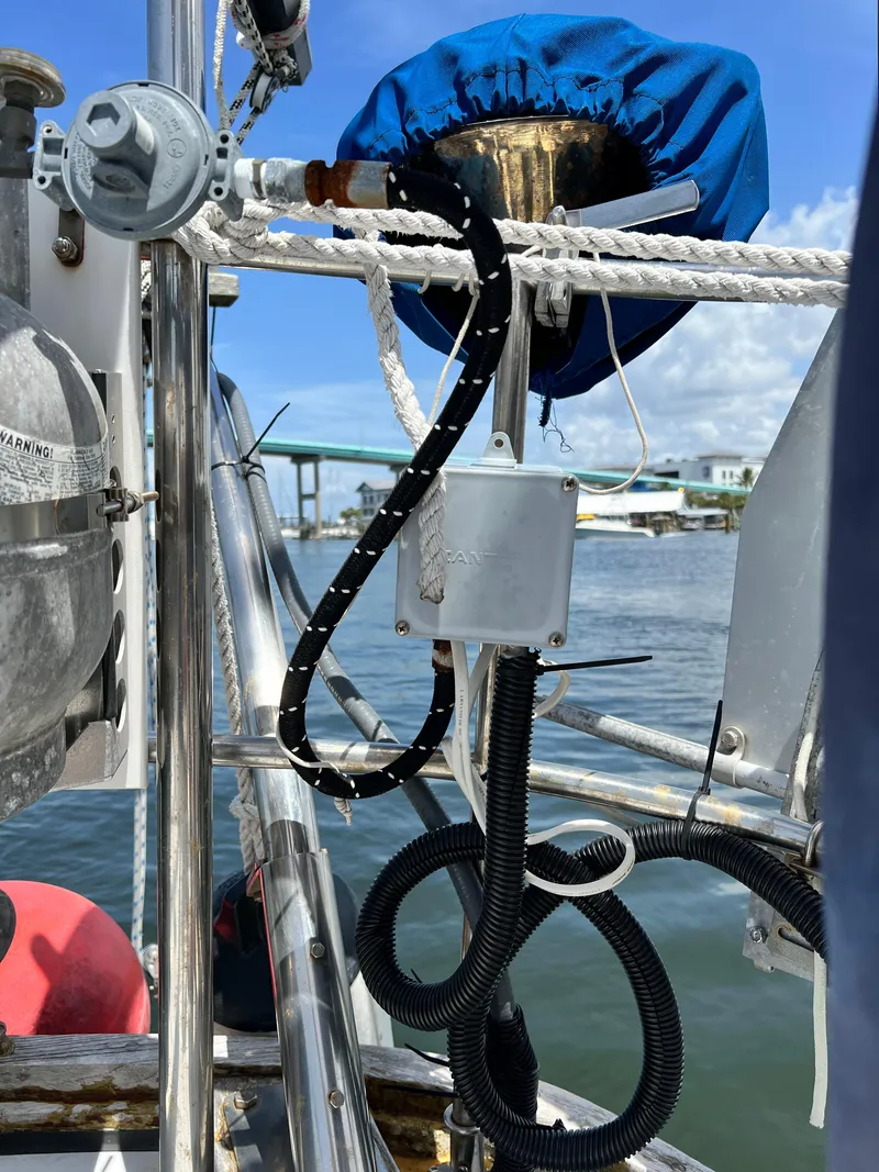 Slide: The Image of Vagabond Ketch 1987 - 21