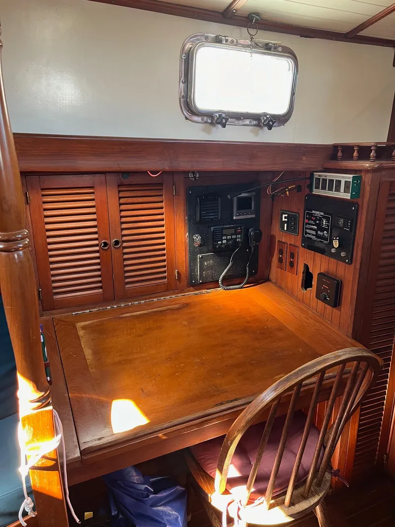 Slide: The Image of Vagabond Ketch 1987 - 28