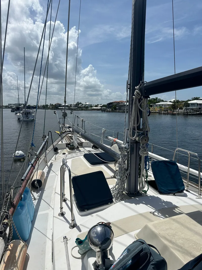 Slide: The Image of Vagabond Ketch 1987 - 8