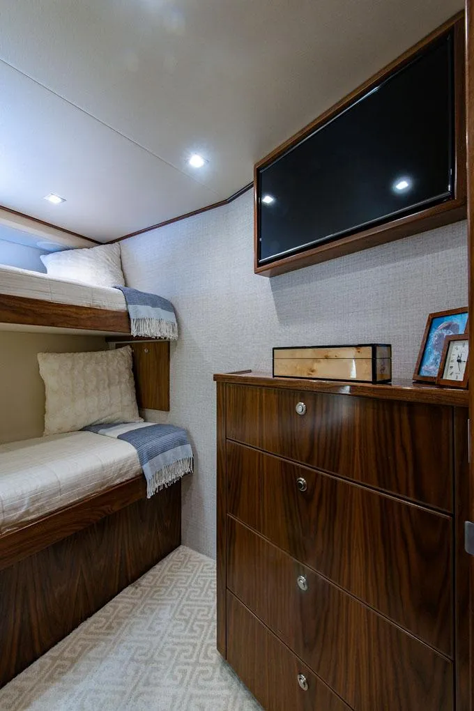 Slide: The Image of Forward Guest Cabin - 32