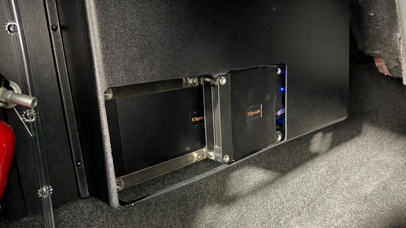 Slide: The Image of MasterCraft X24 2025 - 58
