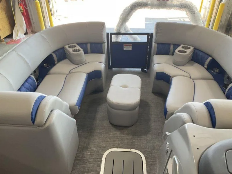 Slide: The Image of Bennington 24LXSSB 2025 - 7