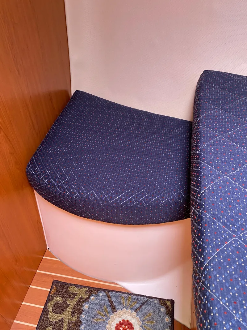 Slide: The Image of Hunter 33 2008 - 102