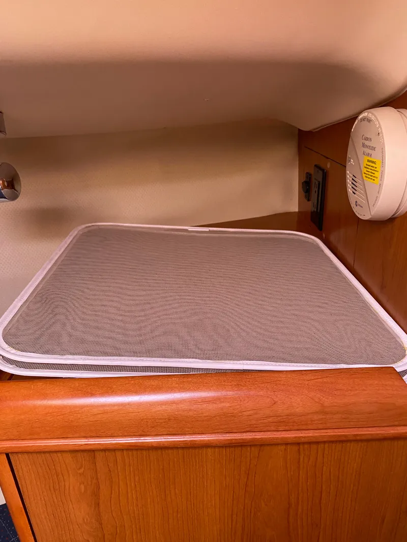 Slide: The Image of Hunter 33 2008 - 106