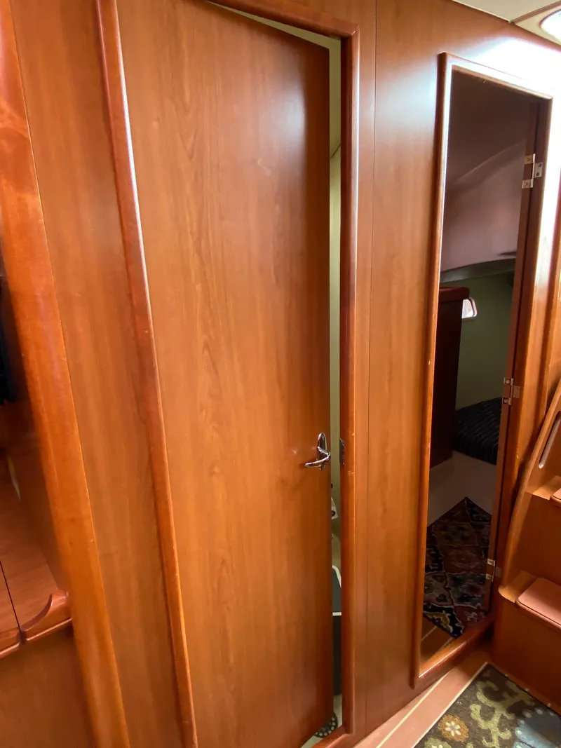 Slide: The Image of Hunter 33 2008 - 107