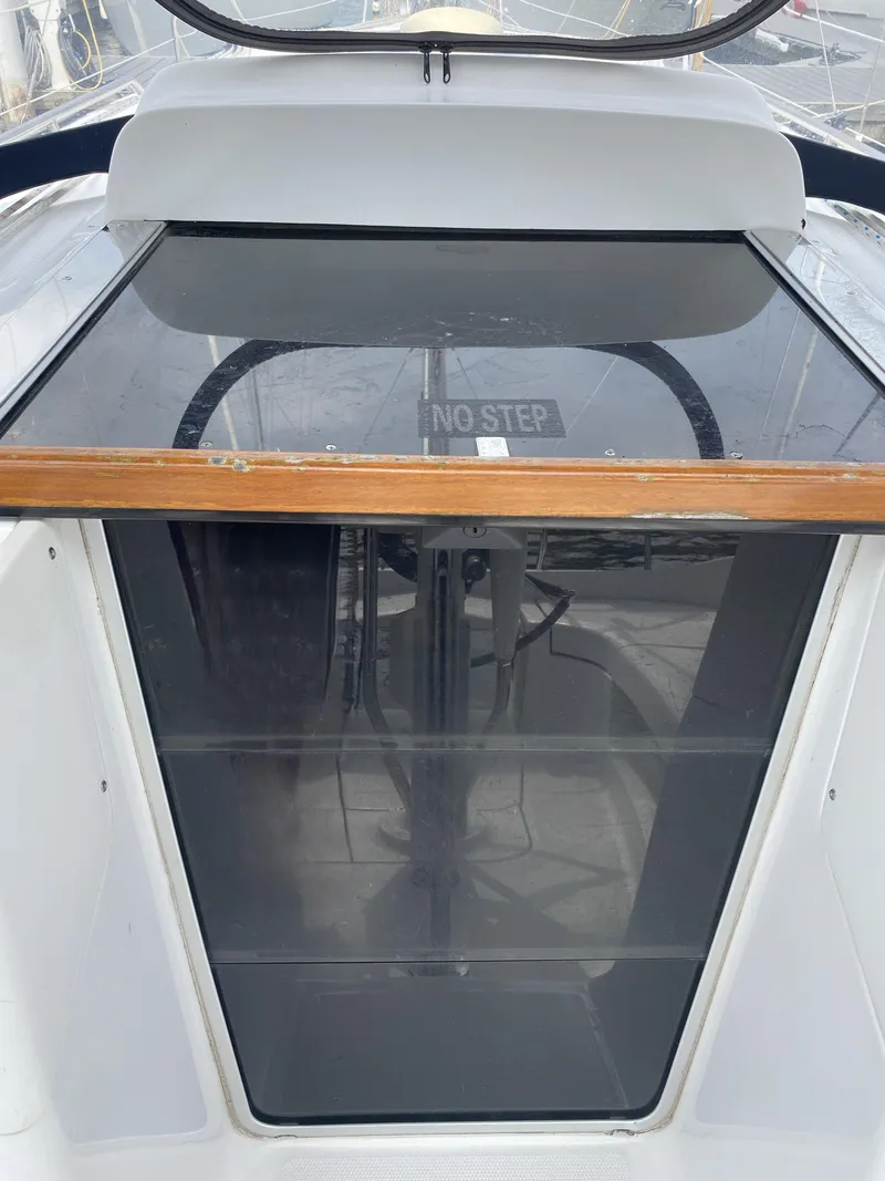 Slide: The Image of Hunter 33 2008 - 63