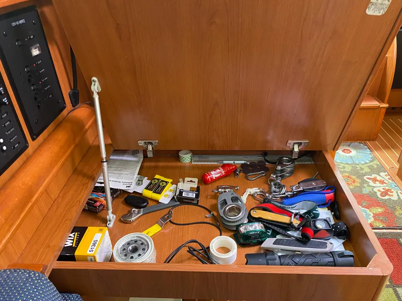 Slide: The Image of Hunter 33 2008 - 76