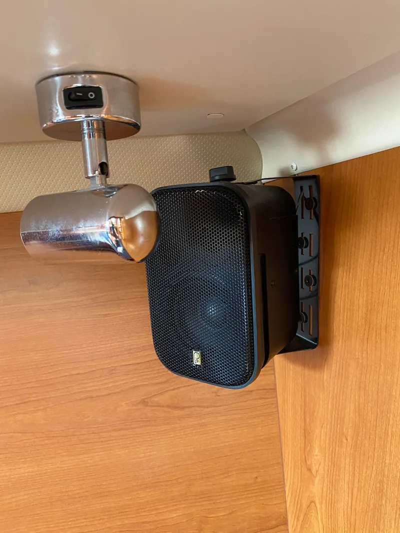 Slide: The Image of Hunter 33 2008 - 82