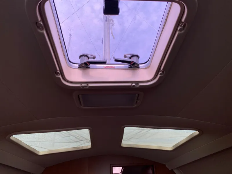 Slide: The Image of Hunter 33 2008 - 84