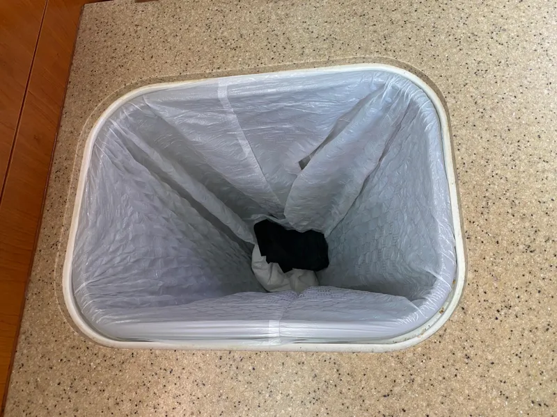 Slide: The Image of Hunter 33 2008 - 93