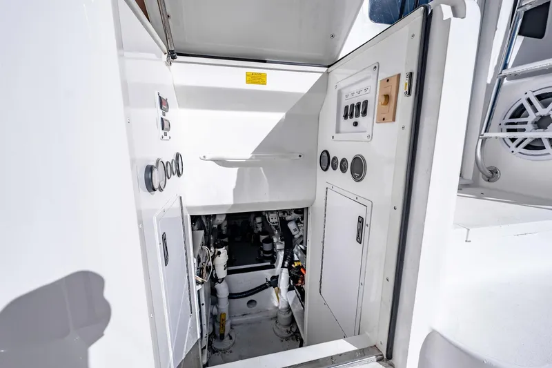 Slide: The Image of Viking 52 - Heyca I - 50