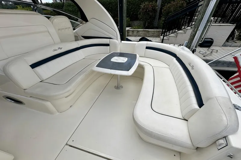 Slide: The Image of Sea Ray 390 Sundancer 2005 - 15