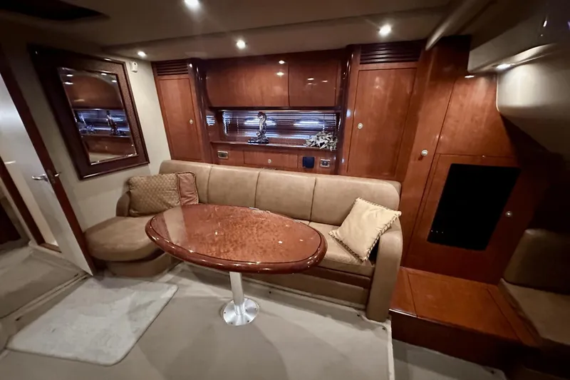 Slide: The Image of Sea Ray 390 Sundancer 2005 - 33
