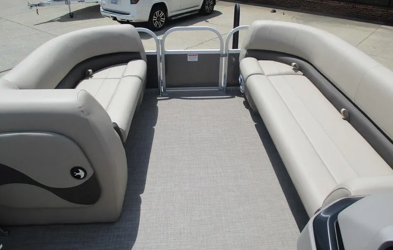 Slide: The Image of 2024 Sun Tracker PARTY BARGE® 18 DLX interior with spacious seating and modern design. - 7