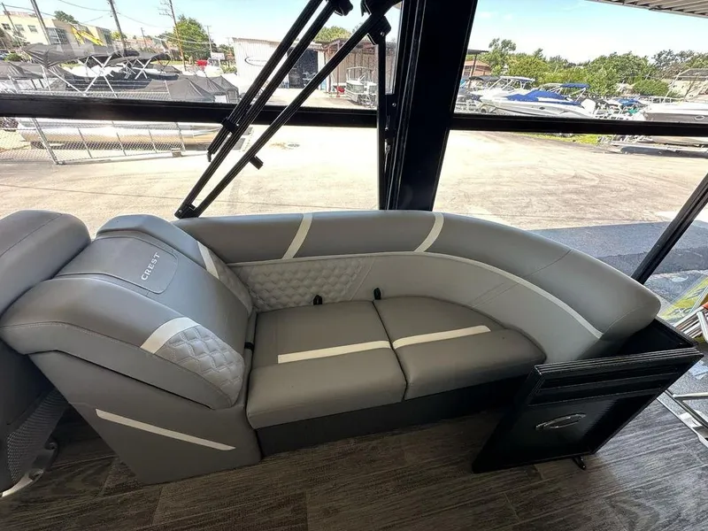 Slide: The Image of Crest Classic DLX 240 SLC CPT 2024 - 13