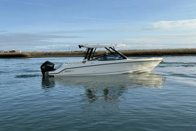 Slide: The Image of Boston Whaler 280 Vantage 2025 - 0