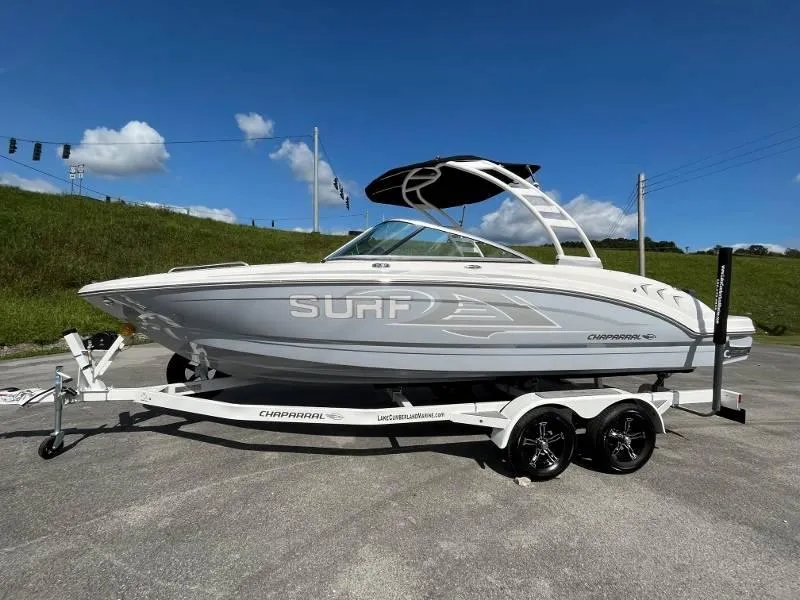 Slide: The Image of Chaparral 23 Surf 2023 - 3