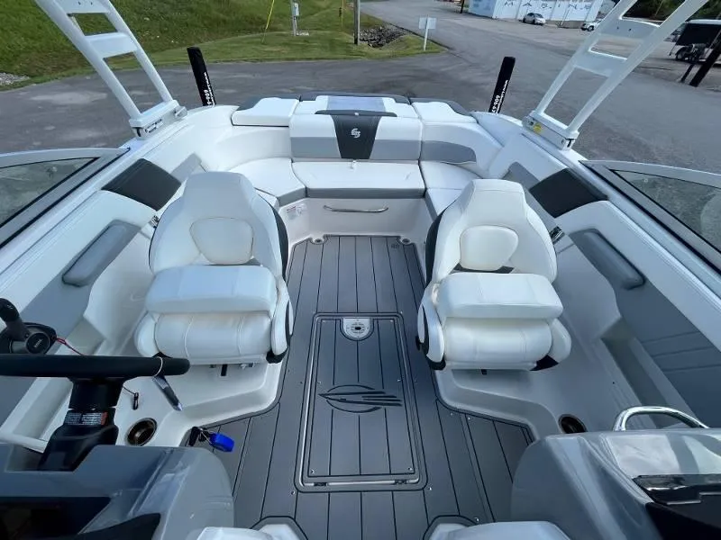 Slide: The Image of Chaparral 23 Surf 2023 - 37