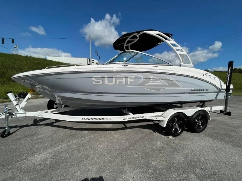 Slide: The Image of Chaparral 23 Surf 2023 - 4