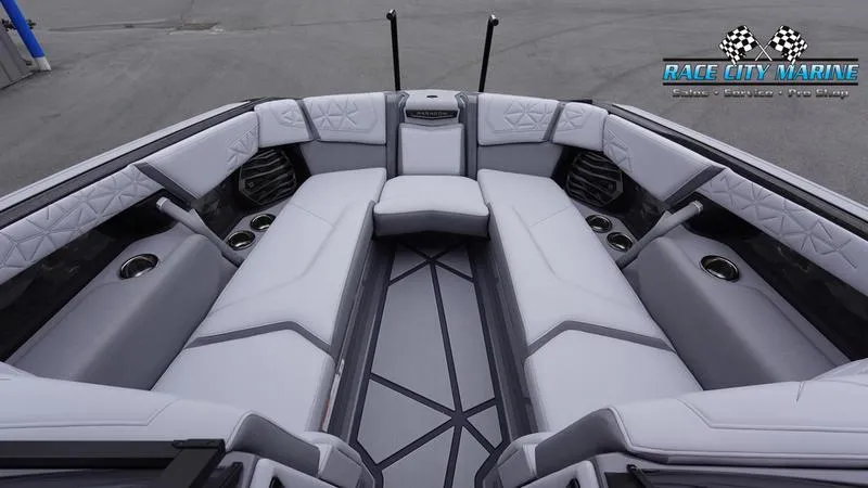 Slide: The Image of Nautique Super Air Nautique G25 Paragon 2025 - 67