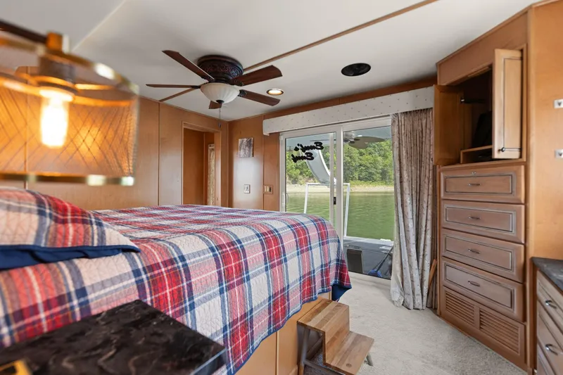 Slide: The Image of Stardust Cruisers 18 x 100 HOUSEBOAT 2001 - 58