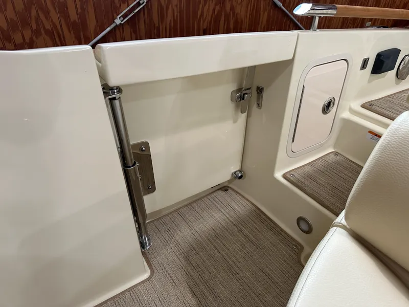 Slide: The Image of Chris-Craft Launch 25 GT 2024 - 15