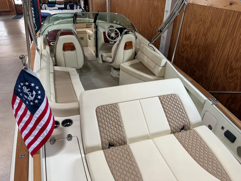 Slide: The Image of Chris-Craft Launch 25 GT 2024 - 5