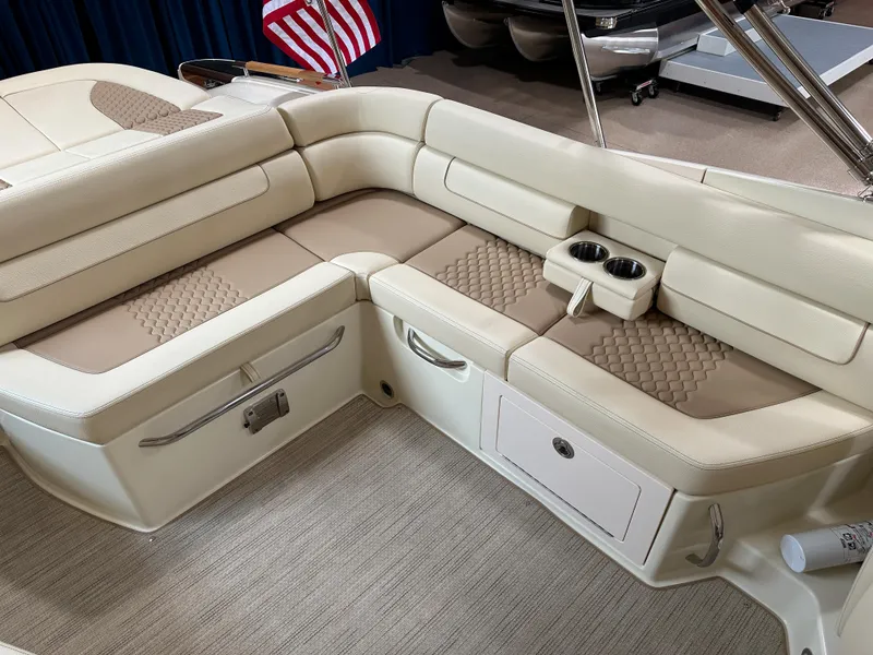 Slide: The Image of Chris-Craft Launch 25 GT 2024 - 6