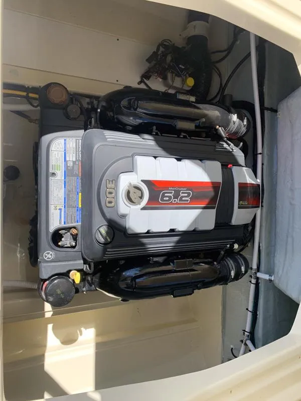 Slide: The Image of Chris-Craft Sportster 2025 - 7