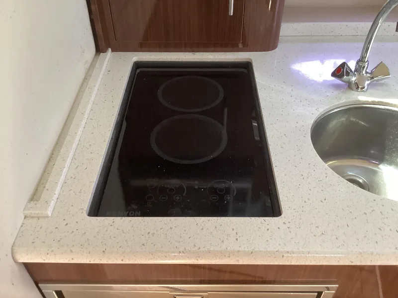 Slide: The Image of Regal 350 SPORT COUPE 2014 - 13