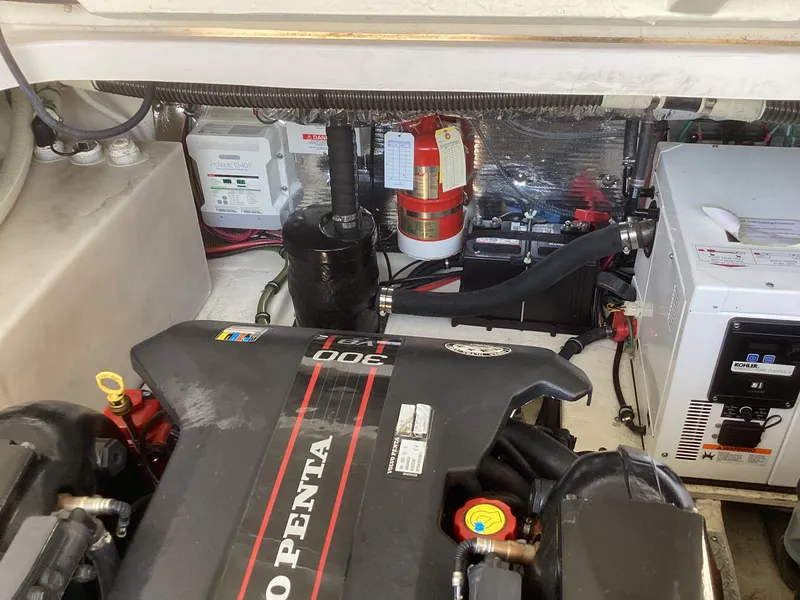 Slide: The Image of Regal 350 SPORT COUPE 2014 - 22