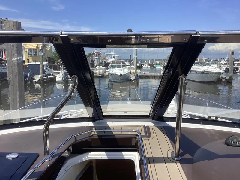 Slide: The Image of Regal 350 SPORT COUPE 2014 - 24