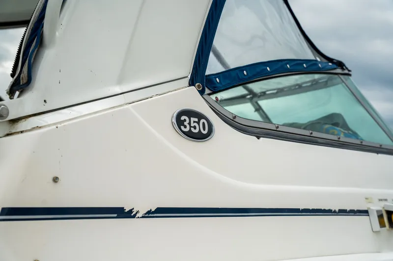 Slide: The Image of Rinker 350 Express Cruiser 2007 - 3