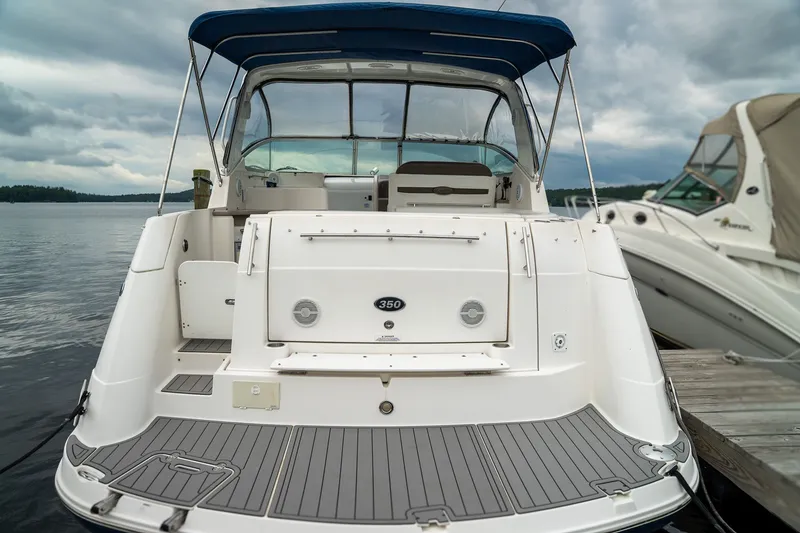 Slide: The Image of Rinker 350 Express Cruiser 2007 - 5