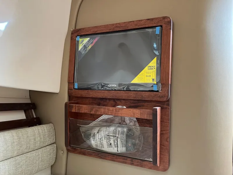 Slide: The Image of Grady-White Marlin 300 2023 - 29