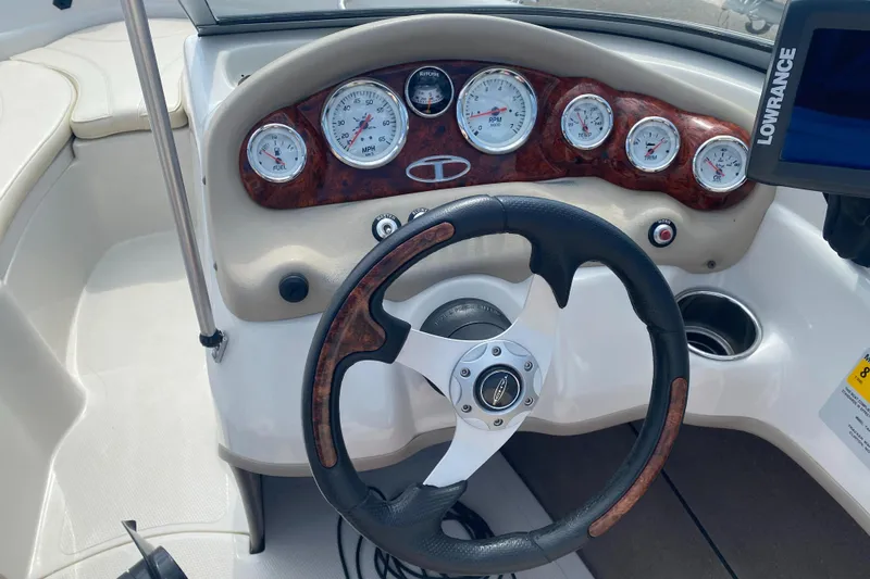 Slide: The Image of Tahoe Q5i 2014 - 13