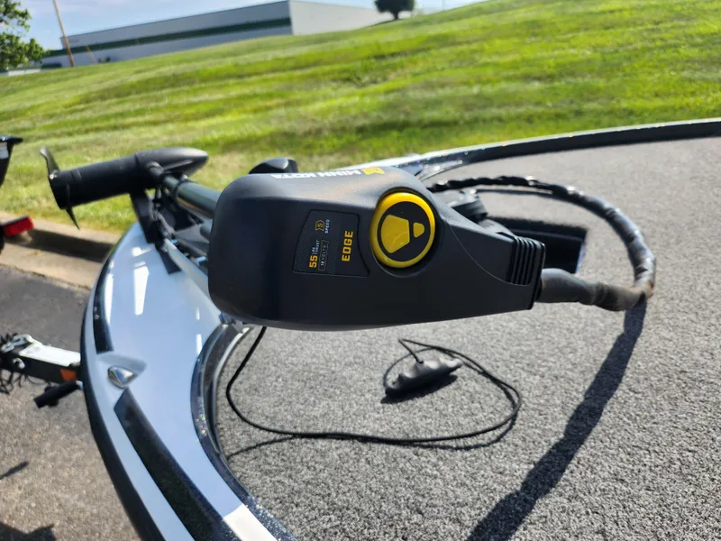 Slide: The Image of Nitro Z17 2021 boat with trolling motor on a sunny day. - 5