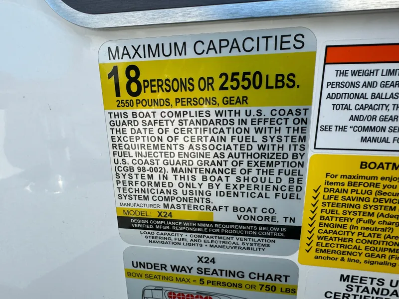 Slide: The Image of MasterCraft X24 2022 - 17