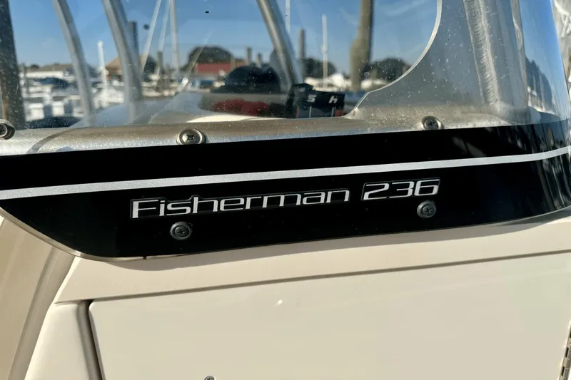 Slide: The Image of Grady-White Fisherman 236 2020 - 9