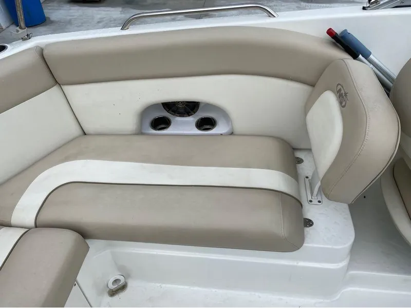 Slide: The Image of NauticStar 243 DC 2016 - 5