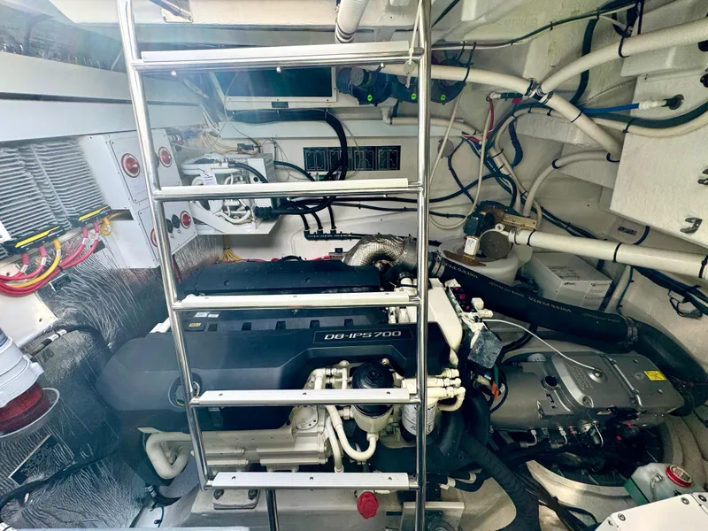 Slide: The Image of Engine Room - Strb. Side - 67