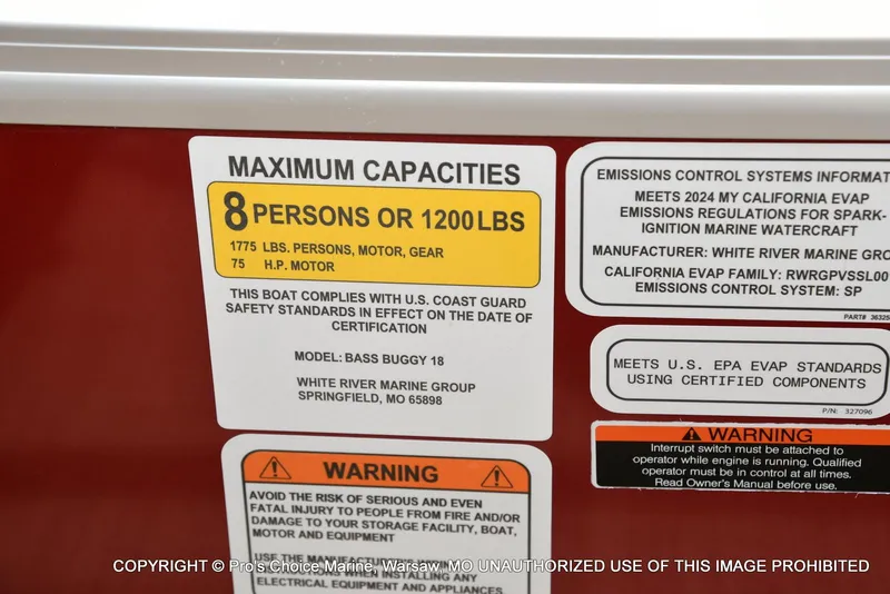 Slide: The Image of Sun Tracker Bass Buggy 18 DLX w/60HP CT 4 Stroke 2025 - 36