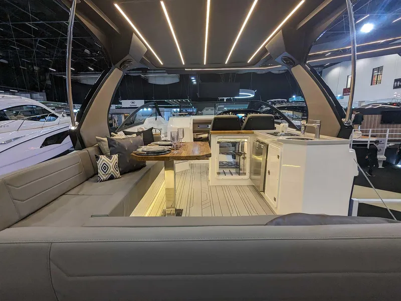 Slide: The Image of Hanover 347 2025 - 3