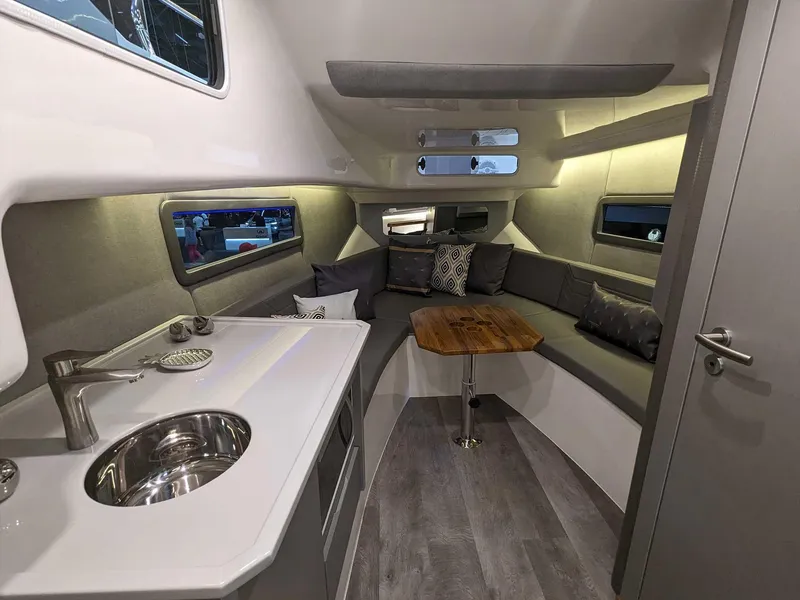 Slide: The Image of Hanover 347 2025 - 5