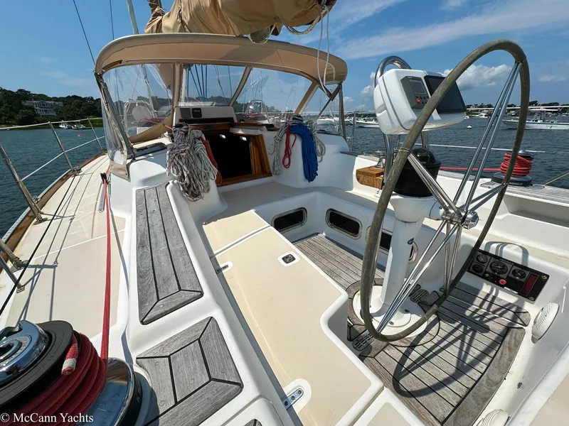 Slide: The Image of Tartan 3700 2002 - 64